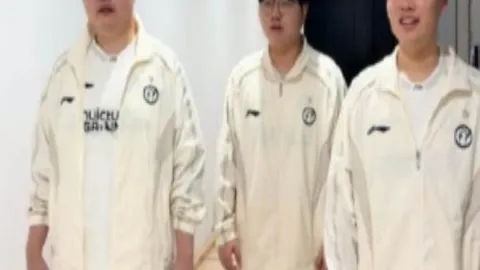 麥凱恩與馬克西關鍵時刻驚鴻一瞥，為我們提供堅強後盾